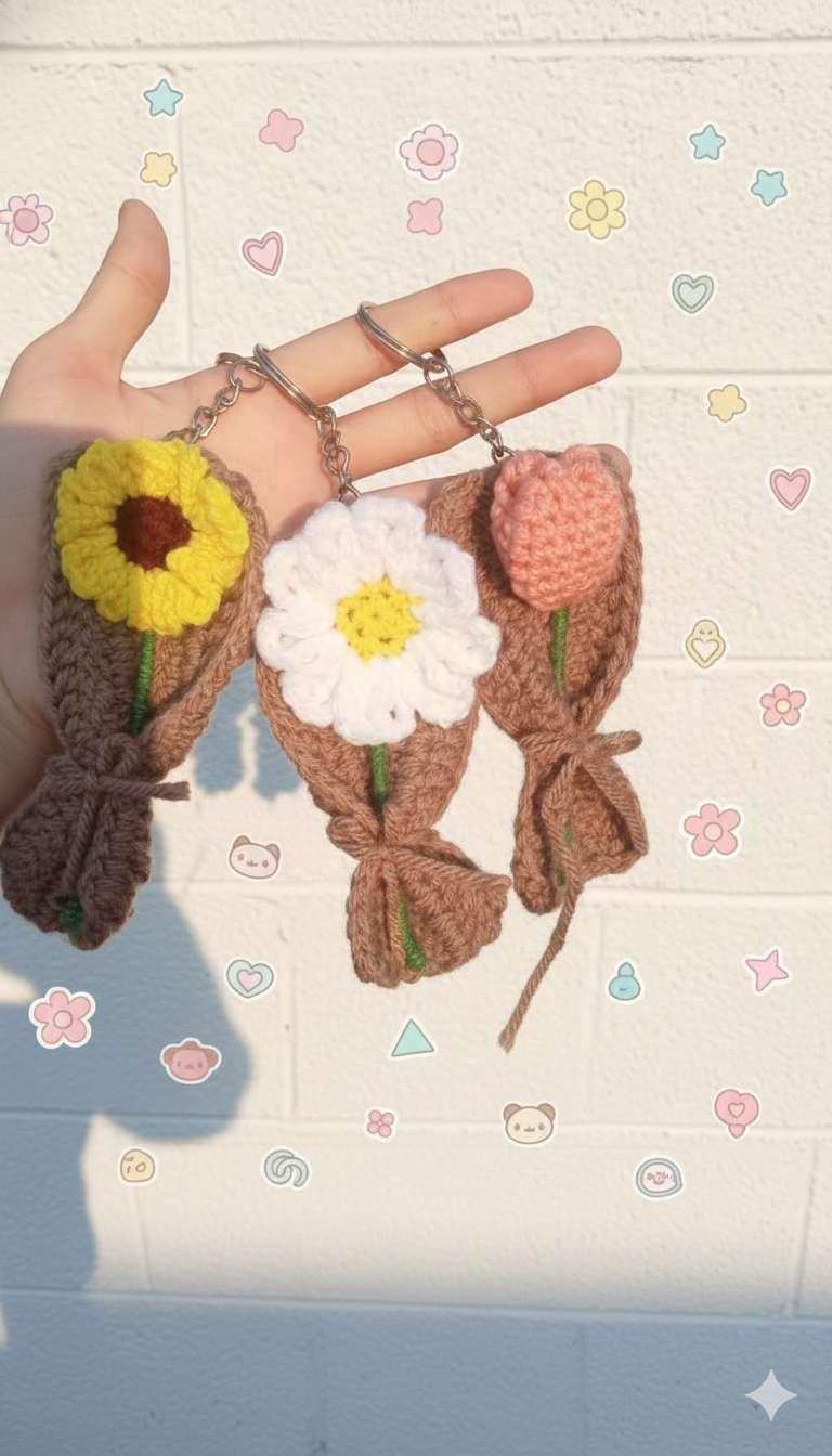 Small bouquet keychain