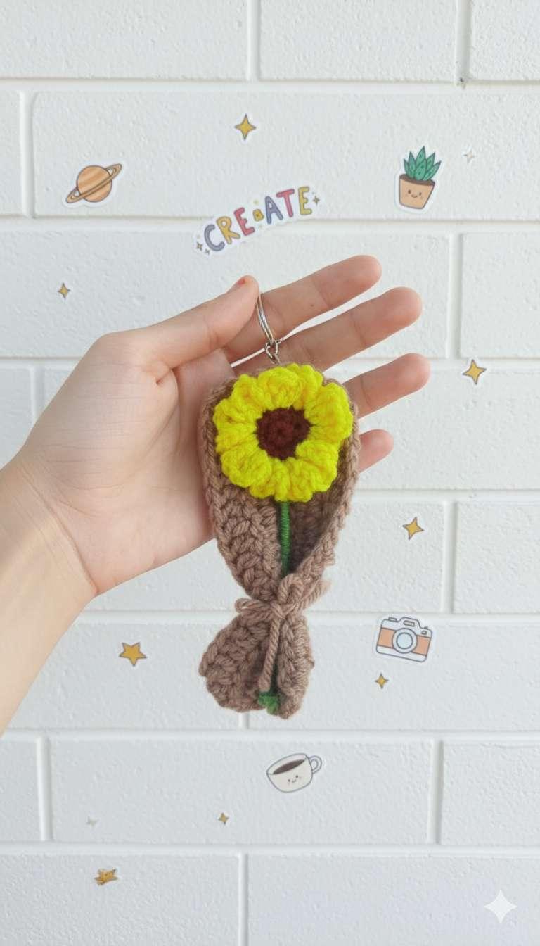 Small bouquet keychain view 2