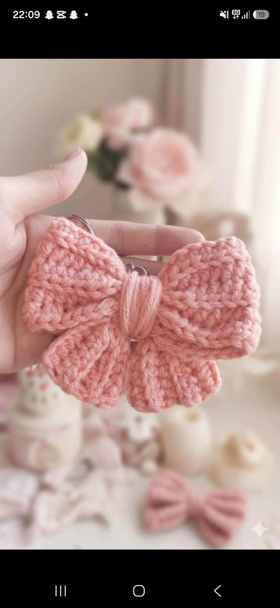 🎀 Handmade Crochet Bow Keychain
Add a cute and elegant touch to your everyday essentials with this view 2